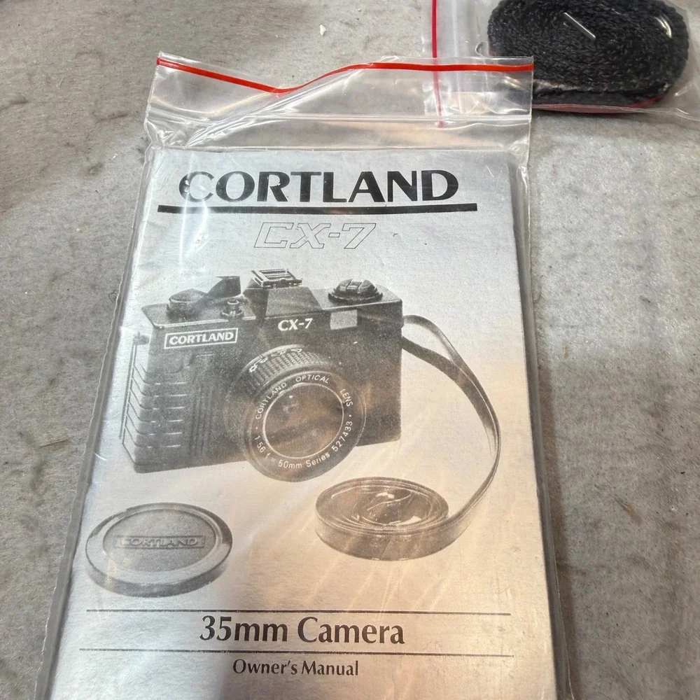 Cortland CX-7 35mm Film Camera Unisex OS Black Good Vintage Point and Shoot